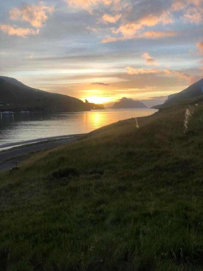 The House With The Amazing View Villa Sørvágur Exteriör bild